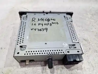 Peça sobressalente para automóvel em segunda mão sistema de áudio / rádio cd por renault megane iii fastback (bz0/1_, b3_) 1.6 16v (bz0h) referências oem iam a2c53437864   Peça sobressalente para automóvel em segunda mão sistema de áudio / rádio cd por renault megane iii fastback (bz0/1_, b3_) 1.6 16v (bz0h) referências oem iam a2c53437864