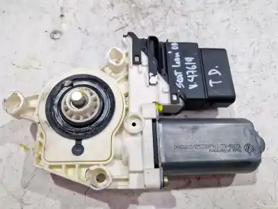 Автозапчастина б/у двигатель заднього правого скла для seat leon (1m1) 1.6 16 v посилання на oem iam 1c0959812a  