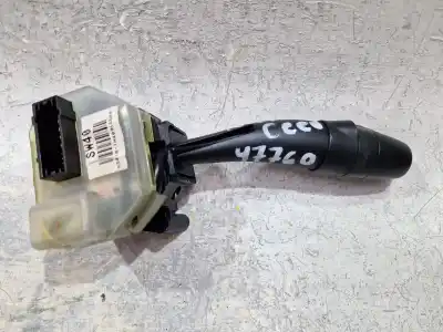 Pezzo di ricambio per auto di seconda mano controllo della luce per kia cee'd fastback (ed) 1.6 crdi 115 riferimenti oem iam 3673ma 061103 934101h400  