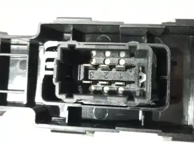 Second-hand car spare part right front power window switch for peugeot 207/207+ (wa_, wc_) 1.4 16v oem iam references 96548606   Second-hand car spare part right front power window switch for peugeot 207/207+ (wa_, wc_) 1.4 16v oem iam references 96548606