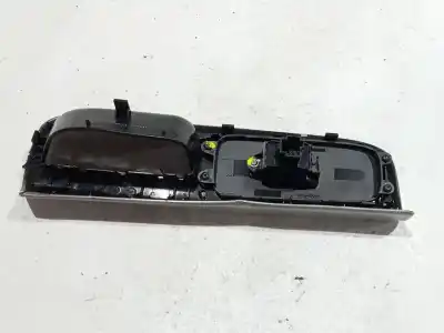 Peça sobressalente para automóvel em segunda mão botão / interruptor elevador vidro dianteiro direito por volvo c30 (533) 2.0 d referências oem iam 30774162  
