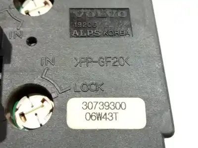 Second-hand car spare part headlights switch for volvo c30 (533) 2.0 d oem iam references 30739300  