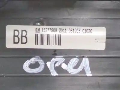 Автозапчастина б/у многофункційне управління для opel insignia a (g09) 2.0 cdti (68) посилання на oem iam 13277909 13277865  