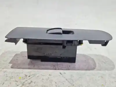 Peça sobressalente para automóvel em segunda mão botão / interruptor elevador vidro dianteiro direito por mitsubishi colt vi (z3_a, z2_a) 1.1 (z31a, z32a) referências oem iam 8608a077  