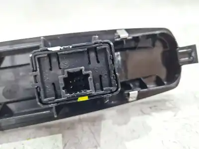 Peça sobressalente para automóvel em segunda mão botão / interruptor elevador vidro dianteiro direito por renault megane iii fastback (bz0/1_, b3_) 1.6 16v (bz0h) referências oem iam   