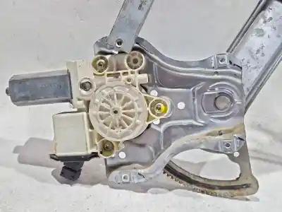 Second-hand car spare part passenger side right window regulator for toyota corolla (_e12_) 2.0 d-4d (cde120_) oem iam references 6981002130  