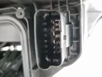 Автозапчастина б/у ліва фара для renault megane iv fastback (b9a/m/n_) 1.6 tce 205 (b9mv) посилання на oem iam 260602075r  
