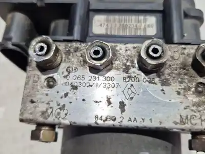 Pezzo di ricambio per auto di seconda mano abs per renault megane ii (bm0/1_, cm0/1_) 1.5 dci (bm02 bm13 bm2a cm02 cm13) riferimenti oem iam 0265800300  