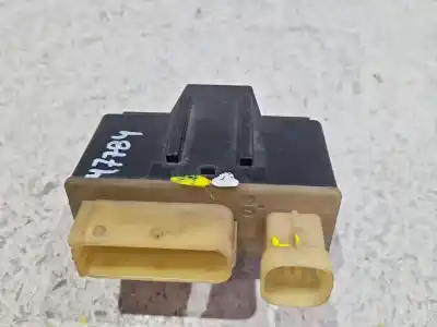 Peça sobressalente para automóvel em segunda mão caixa de pré-aquecimento por citroen c3 (09.2009->) 1.4 hdi 70 referências oem iam 9652021180