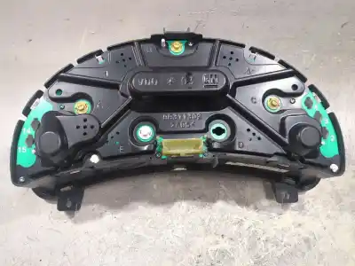 Pezzo di ricambio per auto di seconda mano pannello degli strumenti per opel corsa b (s93) 1.7 d (f08, f68, m68) riferimenti oem iam 13173347wa  