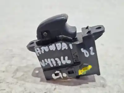 Автозапчасти б/у ВЫКЛЮЧАТЕЛЬ ПЕРЕДНЕГО ПРАВОГО ОКНА за HYUNDAI SANTA FE (SM)  ссылки OEM IAM 621W02280  