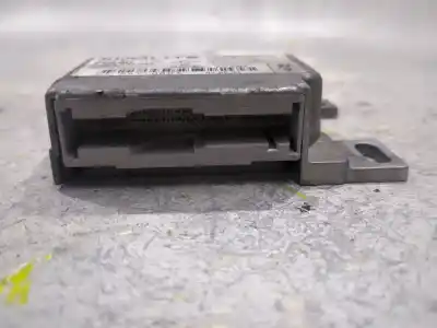 Автозапчастина б/у блок управління подушками безпеки для renault clio ii fase ii (b/cb0) 1.5 dci diesel 65 cv / 48 kw посилання на oem iam 0285001538  