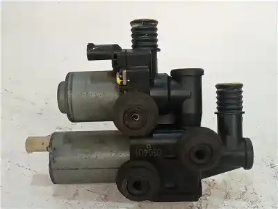 Peça sobressalente para automóvel em segunda mão condensador / radiador de sofagem / ar condicionado por bmw serie x3 (e83) 2.0d referências oem iam 64118369807  