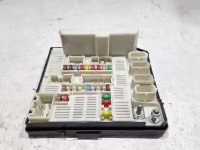 Second-hand car spare part  for RENAULT KANGOO II (F/KW0) (2008->)  OEM IAM references 8201044237   Second-hand car spare part  for RENAULT KANGOO II (F/KW0) (2008->)  OEM IAM references 8201044237