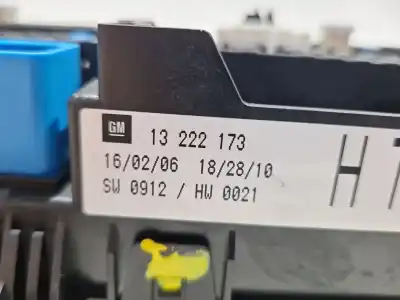 İkinci el araba yedek parçası röle/sigorta kutusu için opel astra h (a04) 1.6 (l48) oem iam referansları 13222173  