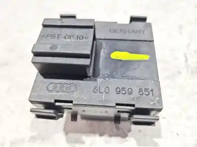 Автозапчастина б/у передні вікний вмикач для audi a3 (8l1) 1.9 tdi посилання на oem iam 8l0959851   Автозапчастина б/у передні вікний вмикач для audi a3 (8l1) 1.9 tdi посилання на oem iam 8l0959851