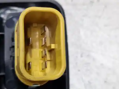 Peça sobressalente para automóvel em segunda mão botão / interruptor elevador vidro dianteiro direito por ford focus ii (da_, hcp, dp) 1.8 tdci referências oem iam 3m51226a36   Peça sobressalente para automóvel em segunda mão botão / interruptor elevador vidro dianteiro direito por ford focus ii (da_, hcp, dp) 1.8 tdci referências oem iam 3m51226a36