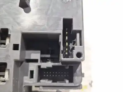 Автозапчастина б/у многофункційне управління для renault kangoo ii (f/kw0) (2008->) 1.5 dci (kw0a) посилання на oem iam 88103005041   Автозапчастина б/у многофункційне управління для renault kangoo ii (f/kw0) (2008->) 1.5 dci (kw0a) посилання на oem iam 88103005041