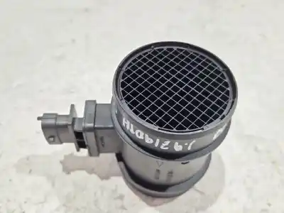 Автозапчастина б/у витратомір повітря для opel astra h twintop (a04) 1.9 cdti (l67) посилання на oem iam 0281002618