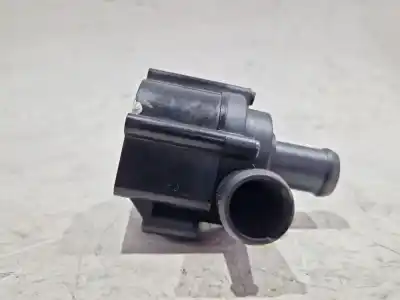 Second-hand car spare part water pump for audi a5 (8t3) 3.0 tdi oem iam references 059121004  