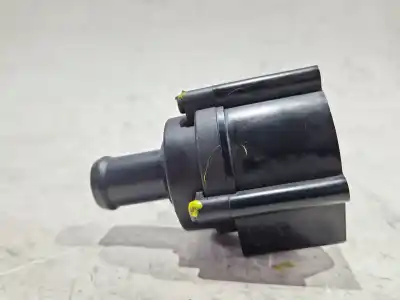 Second-hand car spare part water pump for audi a5 (8t3) 3.0 tdi oem iam references 059121004  