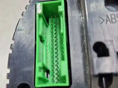 Pezzo di ricambio per auto di seconda mano pannello degli strumenti per audi a4 b7 (8ec) 1.9 tdi riferimenti oem iam 1036902078  