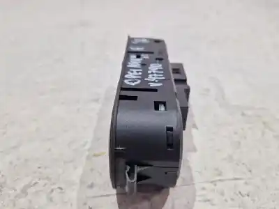 Pezzo di ricambio per auto di seconda mano interruttore alzacristalli anteriore sinistro per opel astra h (a04) 1.6 (l48) riferimenti oem iam   