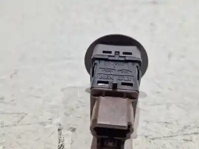 Second-hand car spare part switch for renault megane ii (bm0/1_, cm0/1_) 1.5 dci (bm1e cm1e) oem iam references 8200169589b  