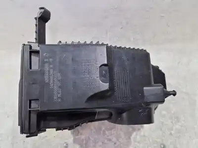 Peça sobressalente para automóvel em segunda mão filtro de ar por dacia sandero 1.5 blue dci diesel fap cat referências oem iam 165008308r  