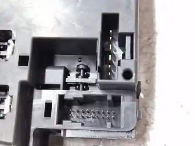 Peça sobressalente para automóvel em segunda mão comutador de limpa vidros por renault clio iii 1.5 dci diesel fap referências oem iam 88103009337  