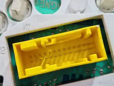 Автозапчастина б/у панель інструментів для peugeot 206 fastback (2a/c) 1.9 d посилання на oem iam 9641573680  