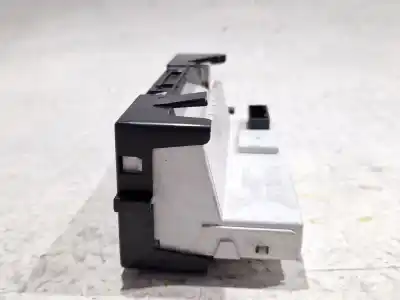 Автозапчастина б/у багатофункційний дисплей для renault clio iii 1.1 посилання на oem iam 8200307273a  