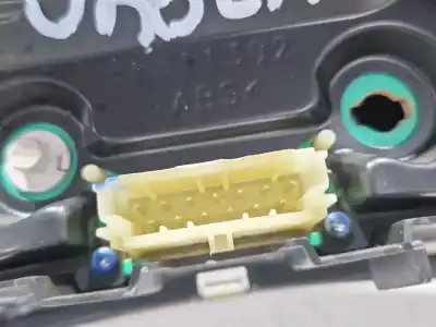 Second-hand car spare part dashboard for opel corsa c (x01) 1.3 cdti (f08 f68) oem iam references 13173347wa  