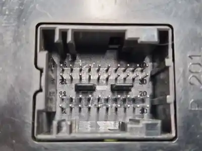 Автозапчастина б/у блок управління bsi для renault clio ii fase i (b/cb0) (1998->) 1.5 dci (b/cb03) посилання на oem iam 8200272302b   Автозапчастина б/у блок управління bsi для renault clio ii fase i (b/cb0) (1998->) 1.5 dci (b/cb03) посилання на oem iam 8200272302b