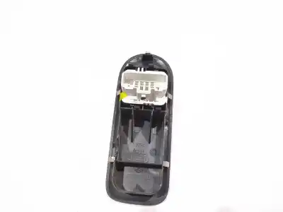 Peça sobressalente para automóvel em segunda mão botão / interruptor elevador vidro dianteiro esquerdo por renault clio iii 1.5 dci diesel referências oem iam 8200356519  