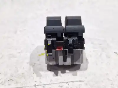 Peça sobressalente para automóvel em segunda mão botão / interruptor elevador vidro dianteiro esquerdo por renault megane ii (bm0/1_, cm0/1_) 1.5 dci (bm02 bm13 bm2a cm02 cm13) referências oem iam 315033a  