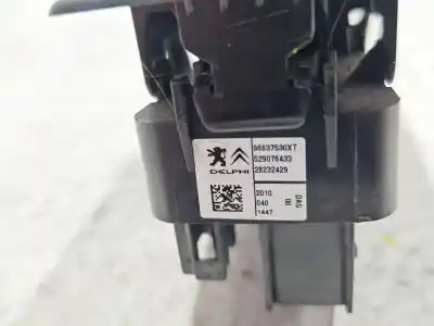 Peça sobressalente para automóvel em segunda mão botão / interruptor elevador vidro dianteiro esquerdo por citroen c3 ii (sc_) 1.4 hdi 70 (sc8hzc, sc8hr0, sc8hp4) referências oem iam 96637530xt  