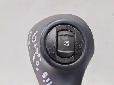 Second-hand car spare part right front power window switch for renault clio iii 1.5 dci diesel oem iam references 8200316979d  