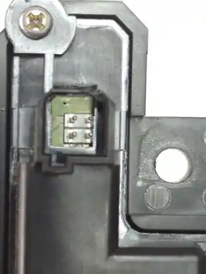 Second-hand car spare part radio control switch for opel insignia a (g09) 2.0 cdti (68) oem iam references 13321292  