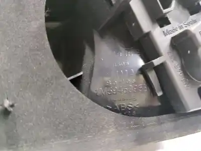 Pezzo di ricambio per auto di seconda mano lampada posteriore sinistra per seat toledo ii (1m2) 1.9 tdi riferimenti oem iam 1m5945095b  