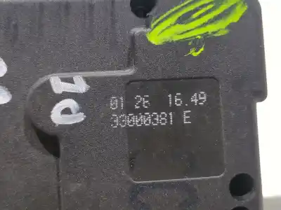 Автозапчасти б/у передний левый ремень безопасности за renault megane i scenic (ja0) 1.9 d alize ссылки oem iam 33000381e  