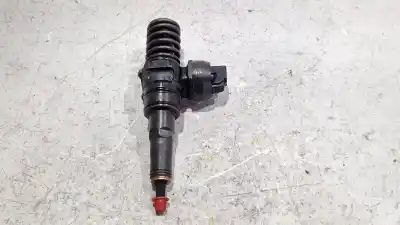 Second-hand car spare part INJECTOR for SEAT ALTEA (5P1)  OEM IAM references 0414720215  