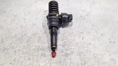 Second-hand car spare part INJECTOR for SEAT IBIZA III (6L1)  OEM IAM references 0414720215  