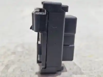 Second-hand car spare part ignition switch for renault megane ii (bm0/1_, cm0/1_) 1.5 dci (bm1e cm1e) oem iam references 8200125077  