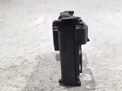 Second-hand car spare part ignition switch for renault megane ii (bm0/1_, cm0/1_) 1.5 dci (bm1e cm1e) oem iam references 8200125077  