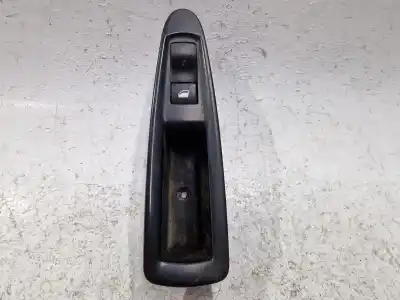 Peça sobressalente para automóvel em segunda mão botão / interruptor elevador vidro dianteiro direito por citroen c4 i (lc_) 1.6 hdi referências oem iam 9649636777