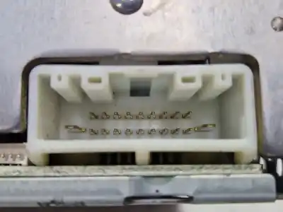 Peça sobressalente para automóvel em segunda mão sistema de áudio / rádio cd por nissan note (e11e) 1.5 dci turbodiesel cat referências oem iam 281859u20a  