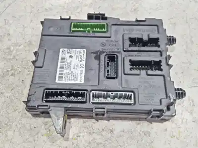 Pezzo di ricambio per auto di seconda mano scatola relè/fusibili per renault megane iii fastback (bz0/1_, b3_) 1.5 dci (bz09, bz0d, bz1w, bz29, bz14) riferimenti oem iam 284b13506r  