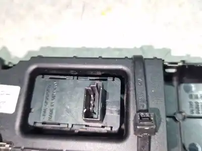 Peça sobressalente para automóvel em segunda mão botão / interruptor elevador vidro dianteiro direito por bmw 1 (e87) 116 d referências oem iam 9162997a02  