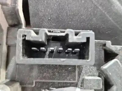 Second-hand car spare part right tailgate light for toyota corolla (_e12_) 2.0 d-4d (cde120_) oem iam references   